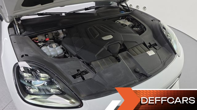 Porsche CAYENNE 3.0 купить на сайте DeffCars