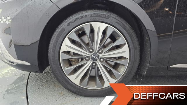Kia K8 3.5 Gasoline 2WD Signature купить на сайте DeffCars