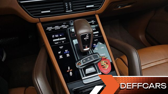 Porsche CAYENNE 3.0 E-Hybrid купить на сайте DeffCars