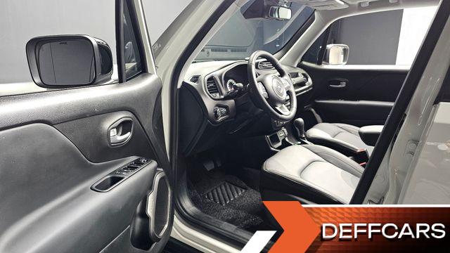 Jeep RENEGADE 1.3 Limited купить на сайте DeffCars