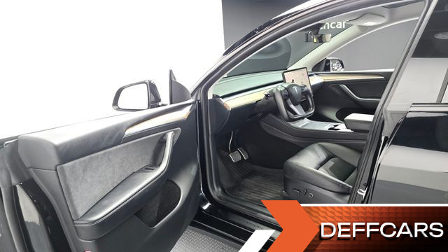 Tesla MODEL Y RWD купить на сайте DeffCars
