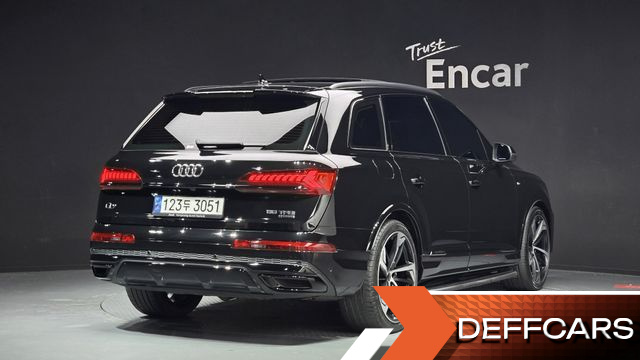 Audi Q7 55 TFSI Quattro Premium купить на сайте DeffCars