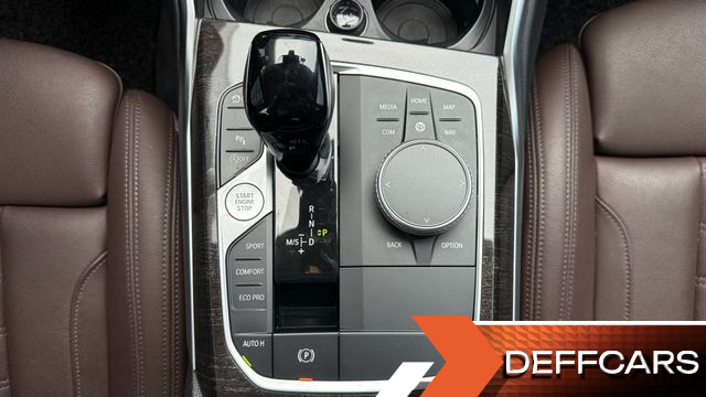 BMW 3-SERIES 320i Luxury купить на сайте DeffCars