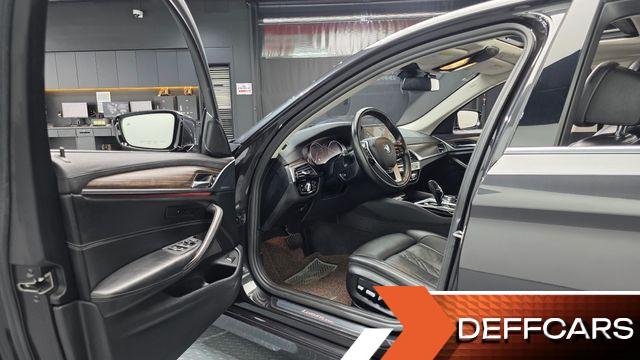 BMW 5-SERIES 530i xDrive Luxury Plus купить на сайте DeffCars