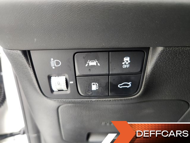 Hyundai GRANDEUR 2.5 Le Blanc купить на сайте DeffCars