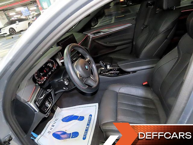 BMW 5-SERIES 520i M Sport купить на сайте DeffCars