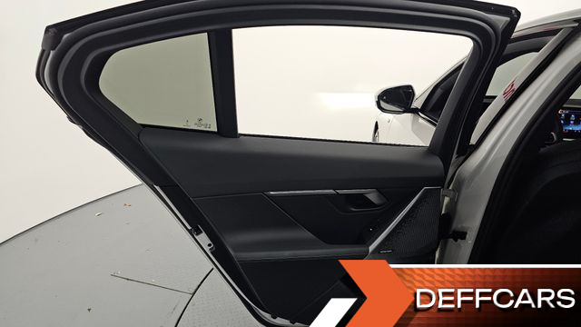 BMW 5-SERIES 520i M Sport купить на сайте DeffCars