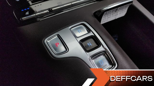 Hyundai GRANDEUR 2.5 Premium Choice купить на сайте DeffCars