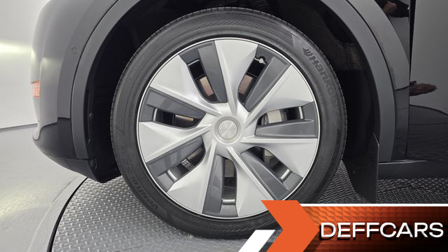 Tesla MODEL Y Long Range AWD купить на сайте DeffCars