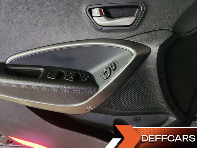 Hyundai SANTAFE Diesel 2.0 2WD Smart купить на сайте DeffCars
