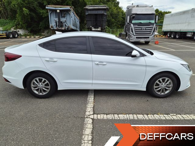 Hyundai AVANTE 1.6 Smart купить на сайте DeffCars