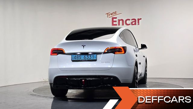 Tesla MODEL Y Long Range AWD купить на сайте DeffCars