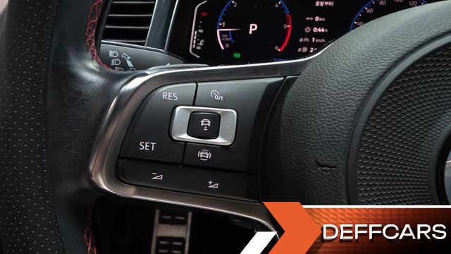Volkswagen T-ROC 2.0 TDI Premium купить на сайте DeffCars