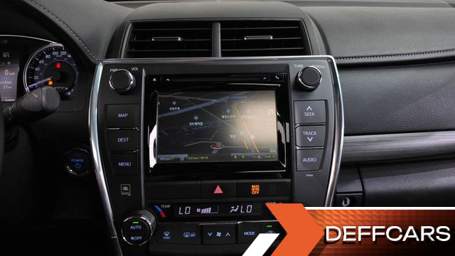 Toyota CAMRY Hybrid XLE купить на сайте DeffCars