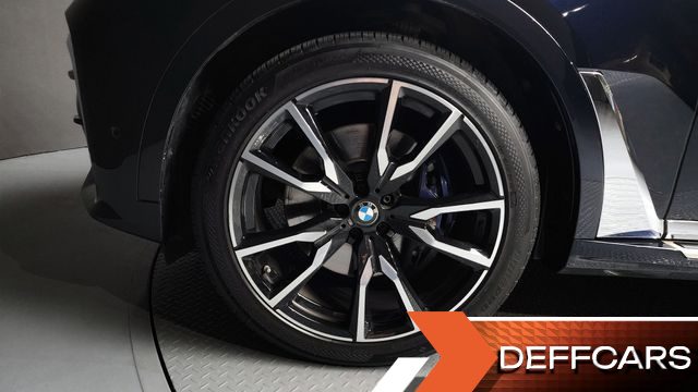 BMW X7 xDrive 40i M Sport 6STR купить на сайте DeffCars