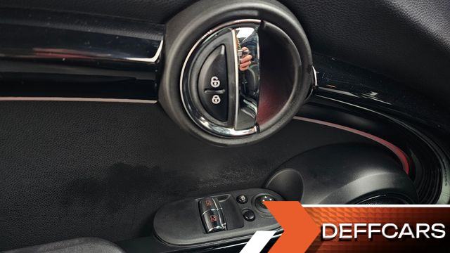 Mini COOPER JCW Pat Moss Edition 3rd купить на сайте DeffCars
