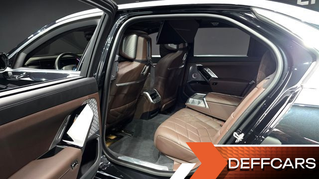 BMW I7 xDrive 60 Design Pure Excellence купить на сайте DeffCars