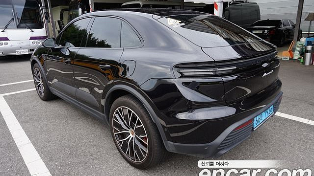 Porsche MACAN 4S купить на сайте DeffCars