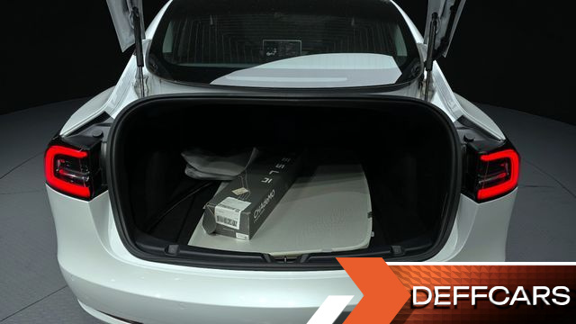 Tesla MODEL 3 Standard Range Plue RWD купить на сайте DeffCars