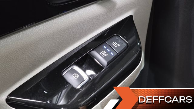 Kia CARNIVAL Diesel 9-Seater Noblesse купить на сайте DeffCars