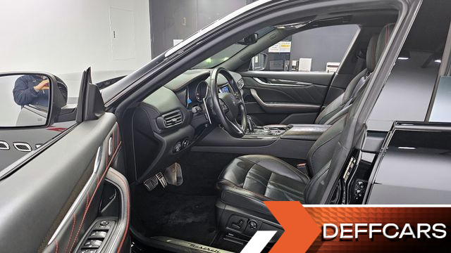 Maserati LEVANTE 3.0 AWD GranSport купить на сайте DeffCars