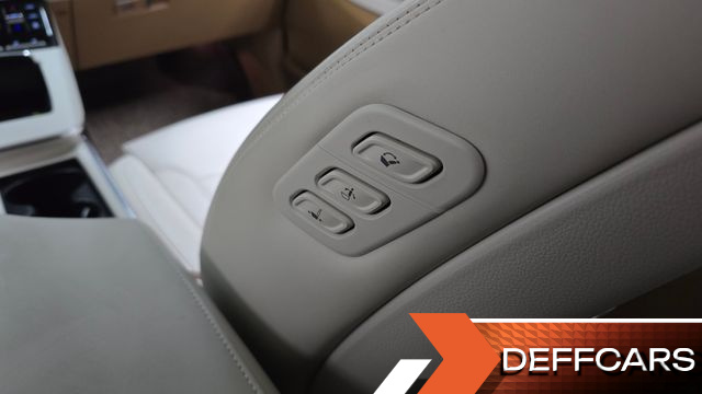 Hyundai GRANDEUR 3.3 Calligraphy купить на сайте DeffCars
