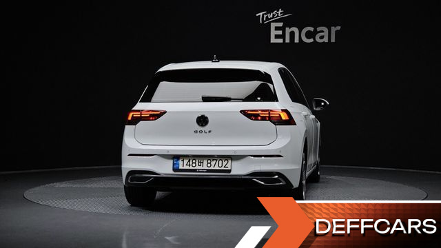 Volkswagen GOLF 2.0 TDI Premium купить на сайте DeffCars