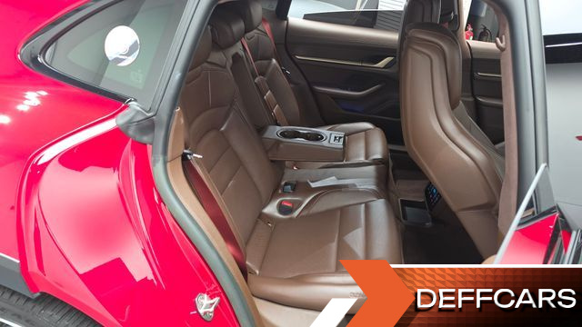 Porsche TAYCAN Turbo Cross Turismo купить на сайте DeffCars