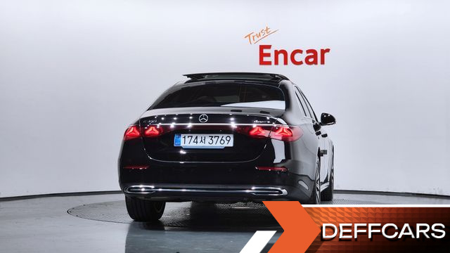 Mercedes E-CLASS E300 4MATIC Exclusive купить на сайте DeffCars