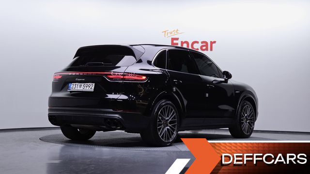 Porsche CAYENNE 3.0 E-Hybrid купить на сайте DeffCars