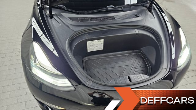 Tesla MODEL 3 Long Range AWD купить на сайте DeffCars