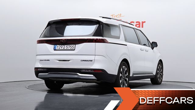 Kia CARNIVAL 7-Seater Signature купить на сайте DeffCars