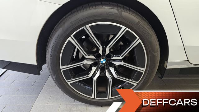 BMW 7-SERIES 740i sDrive M Sport купить на сайте DeffCars