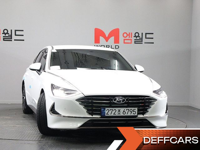 Hyundai SONATA 2.0 Premium Family купить на сайте DeffCars