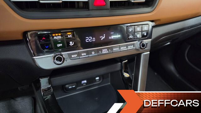 Kia SELTOS Gasoline 2.0 2WD Signature купить на сайте DeffCars