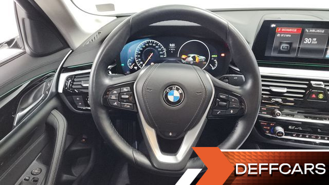 BMW 5-SERIES 520i Luxury купить на сайте DeffCars