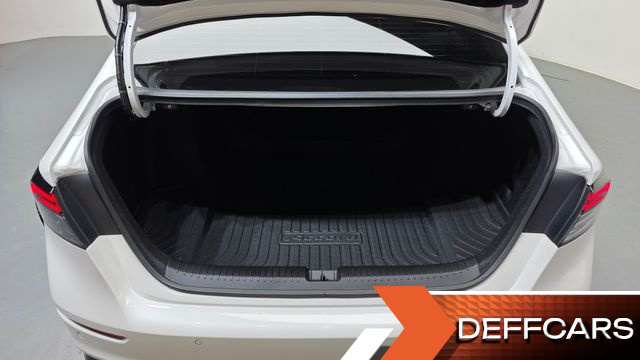 Honda ACCORD 2.0 Hybrid Touring купить на сайте DeffCars