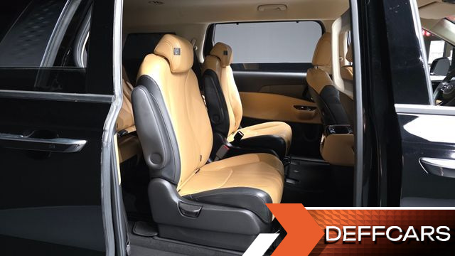 Kia CARNIVAL 9-Seater Noblesse купить на сайте DeffCars