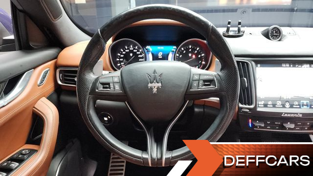 Maserati LEVANTE 3.0 AWD Sport купить на сайте DeffCars