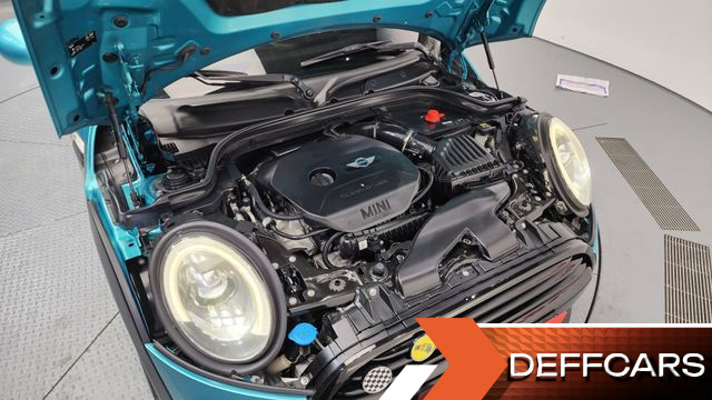 Mini COOPER CONVERTIBLE Standard 3rd Generation купить на сайте DeffCars