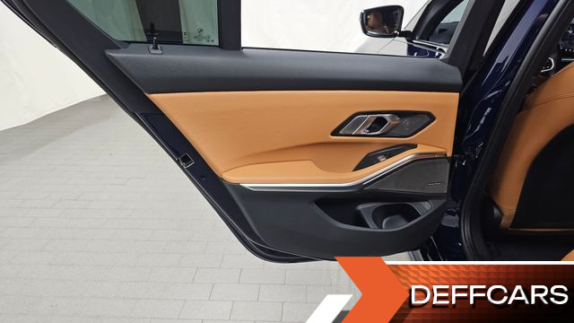 BMW 3-SERIES 320i M Sport купить на сайте DeffCars