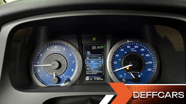 Toyota SIENNA 3.5 AWD купить на сайте DeffCars