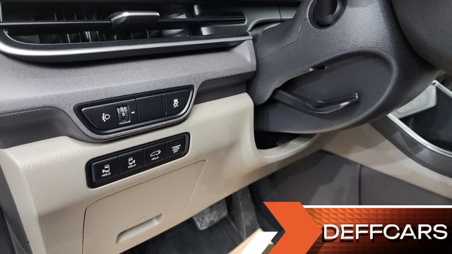 Kia CARNIVAL 9-Seater Noblesse купить на сайте DeffCars