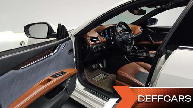 Maserati GHIBLI 3.0 GranLusso 3rd купить на сайте DeffCars