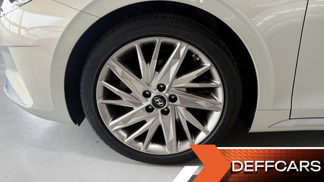 Hyundai GRANDEUR 2.5 Calligraphy купить на сайте DeffCars
