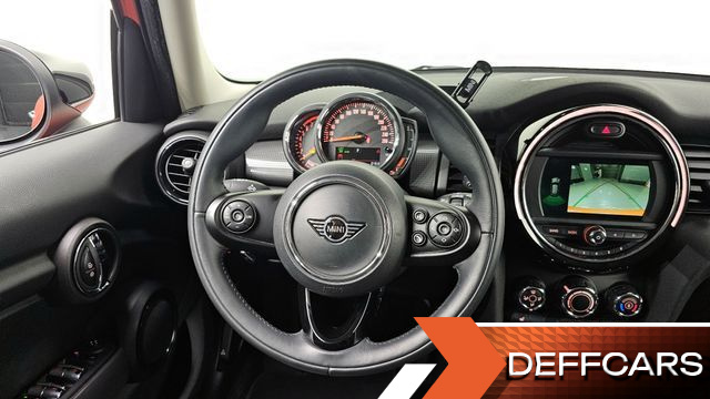 Mini COOPER 5Door Standard 3rd купить на сайте DeffCars