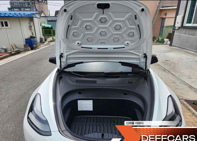Tesla MODEL 3 RWD купить на сайте DeffCars