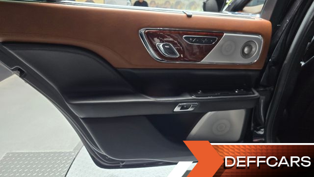 Lincoln CONTINENTAL 3.0 Presidential AWD купить на сайте DeffCars