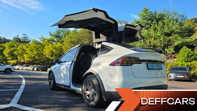 Tesla MODEL X AWD купить на сайте DeffCars