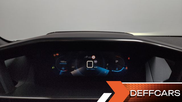 Peugeot 2008 1.5 BlueHDi GT Line купить на сайте DeffCars